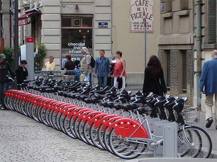 Rowery miejskie Velo'v w Lyonie