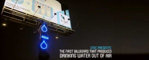 Billboard odzyskujący wodę z powietrza
